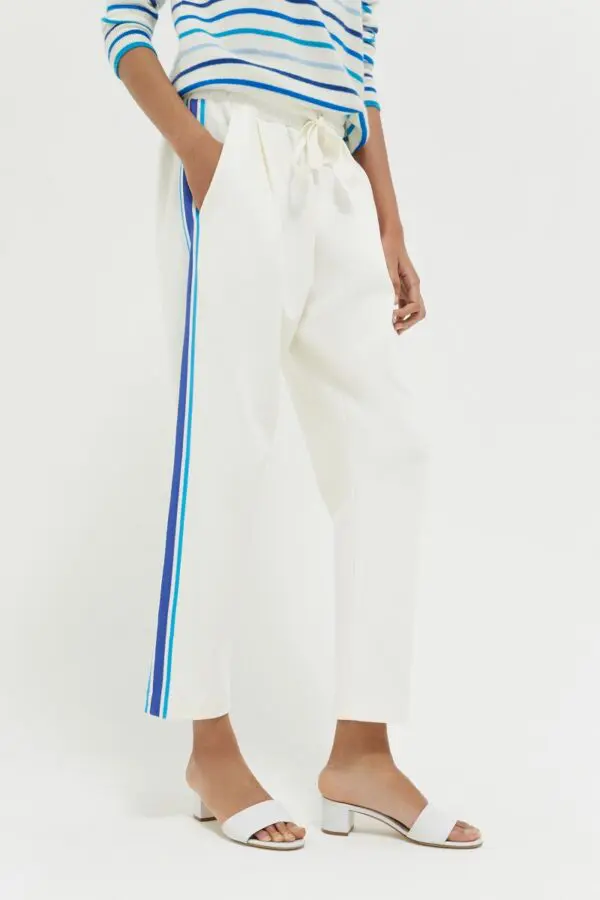 Chinti & Parker Side Stripe Sweat Pant - Off White - Image 4