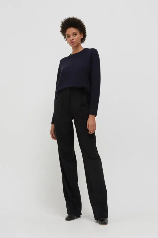 Chinti & Parker The Boxy Sweater - Navy - Image 2