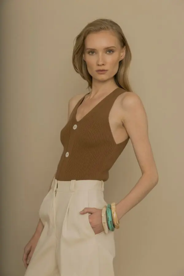 Triana by C Knitted Vest - Colour 16 Tobacco