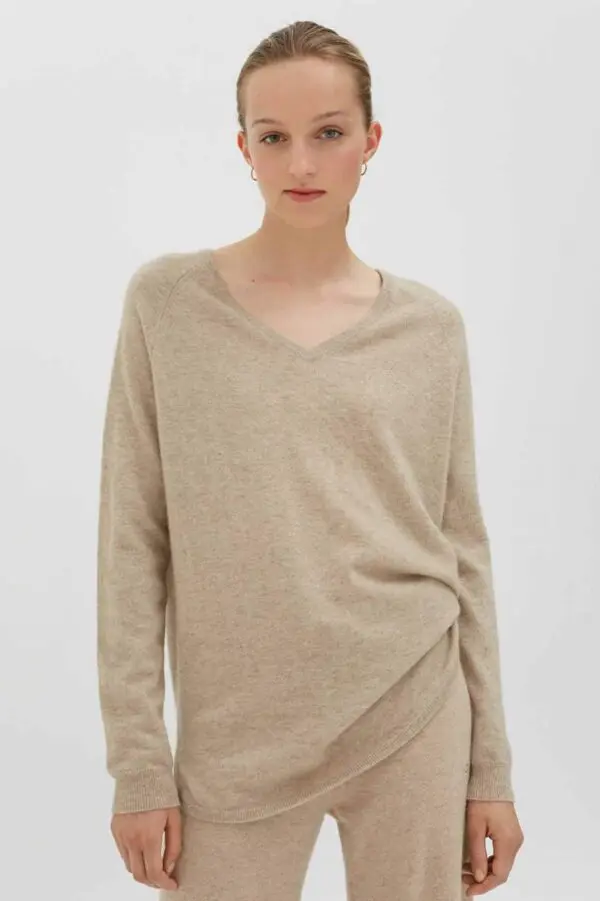 Chinti & Parker The V Neck Sweater - Oatmeal
