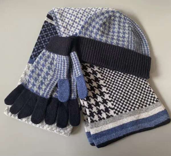 Robert Mackie Glenfinnan Gents' Gloves - Blue / Grey - Image 2