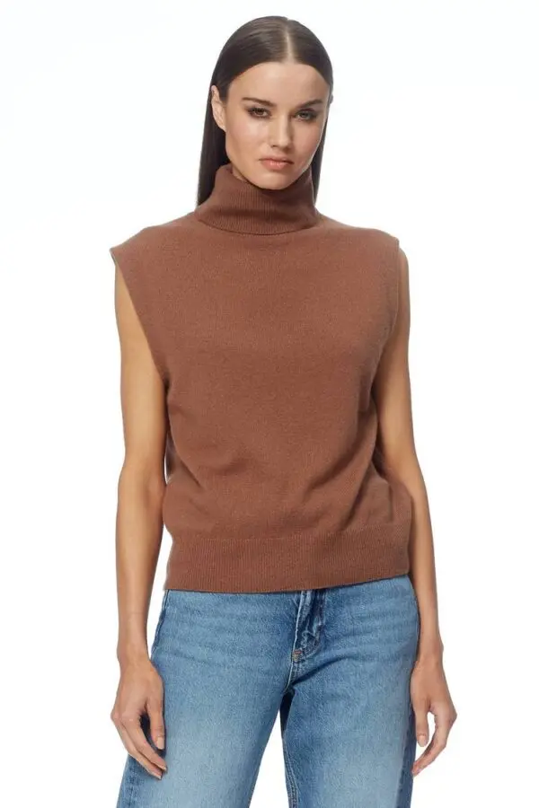 360 Cashmere Gloria Sleeveless Turtleneck - Chestnut