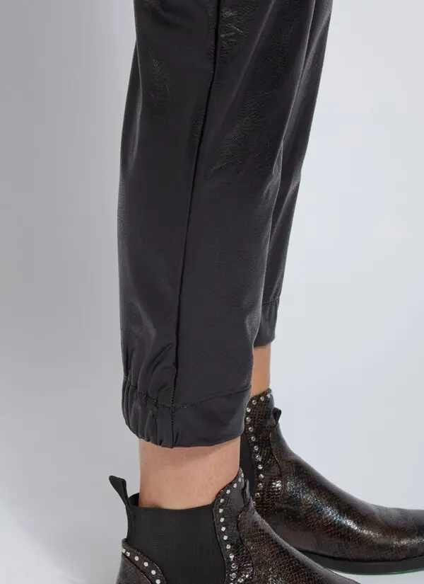 Lyssé Brisk Leather Jogger - Black - Image 4
