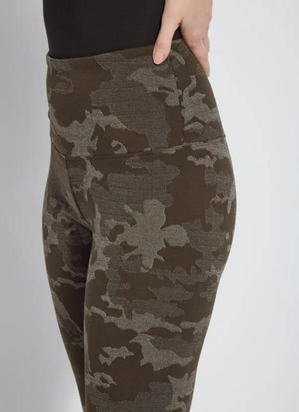 Lyssé Signature Legging - Deep Olive Camo - Image 3