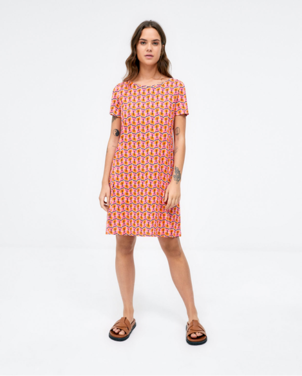 surkana-523fuly713-pink-stick-and-ribbon-nottingham