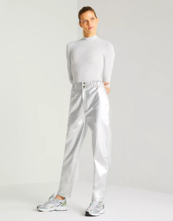 reiko-romie-shine-silver-stick-and-ribbon-nottingham