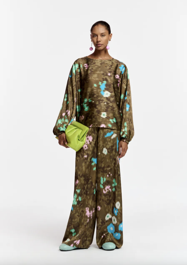 essentiel-antwerp-flagrant-blouse-pine-forest-stick-and-ribbon-nottingham