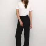 kaffe-kanaya-black-deep-stick-and-ribbon-nottingham