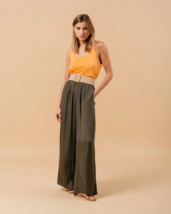grace-and-mila-matcha-khaki-stick-and-ribbon-nottingham