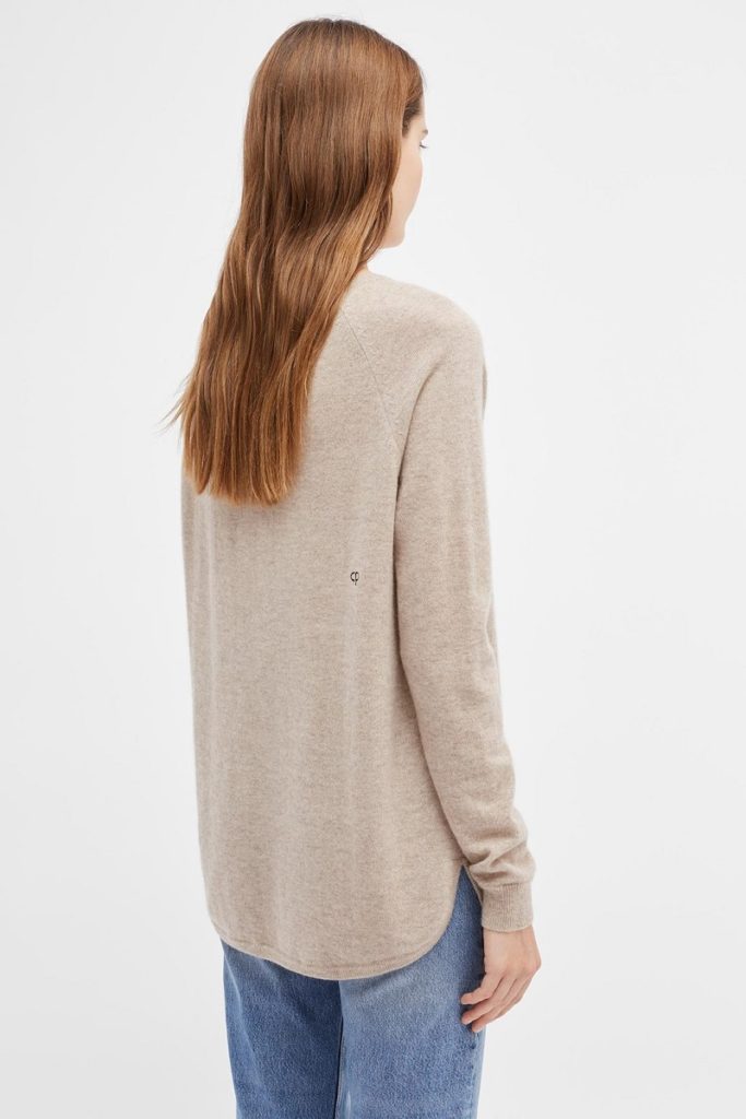 Chinti & Parker The V Neck Sweater - Oatmeal - Image 3
