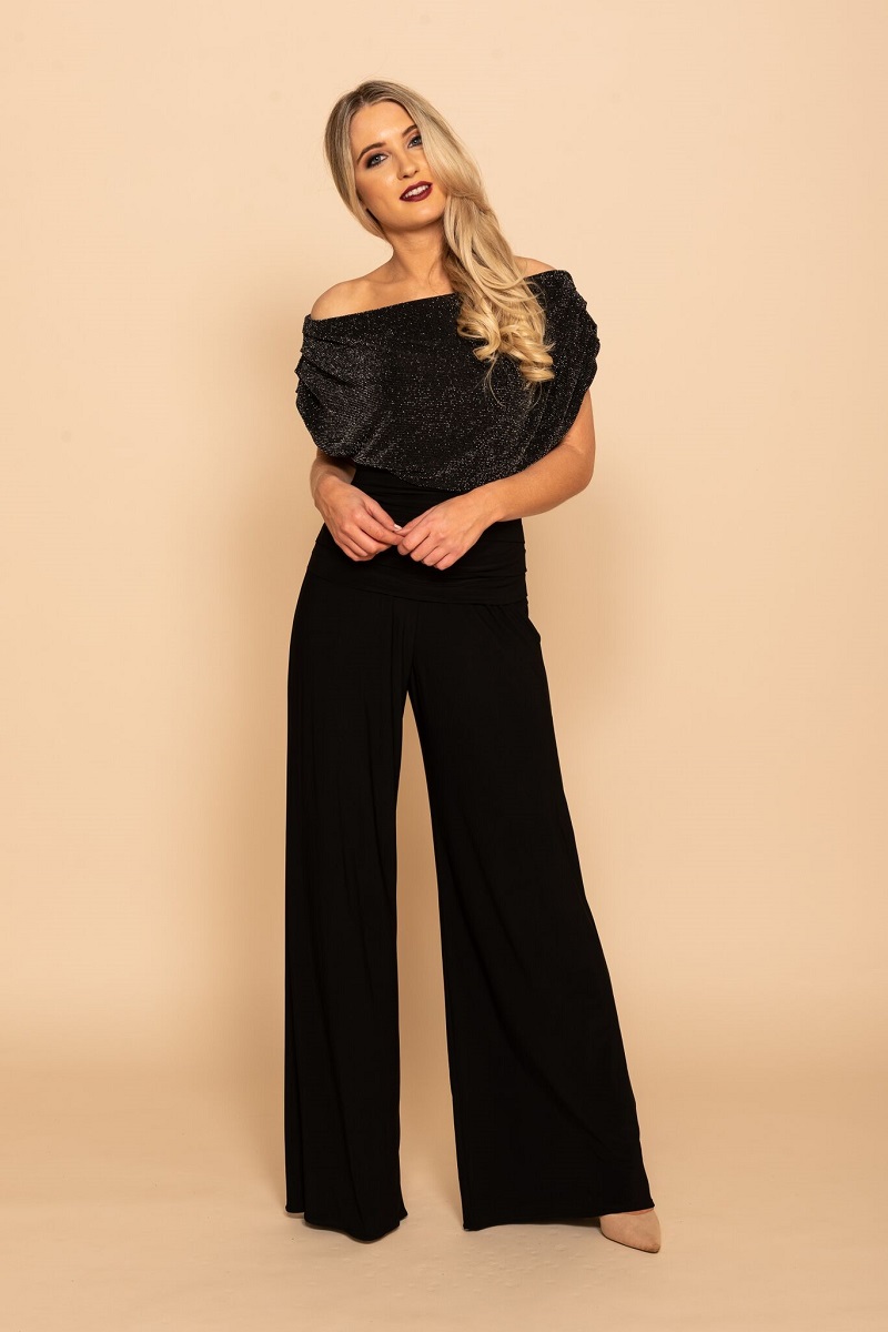 atom label carbon jumpsuit