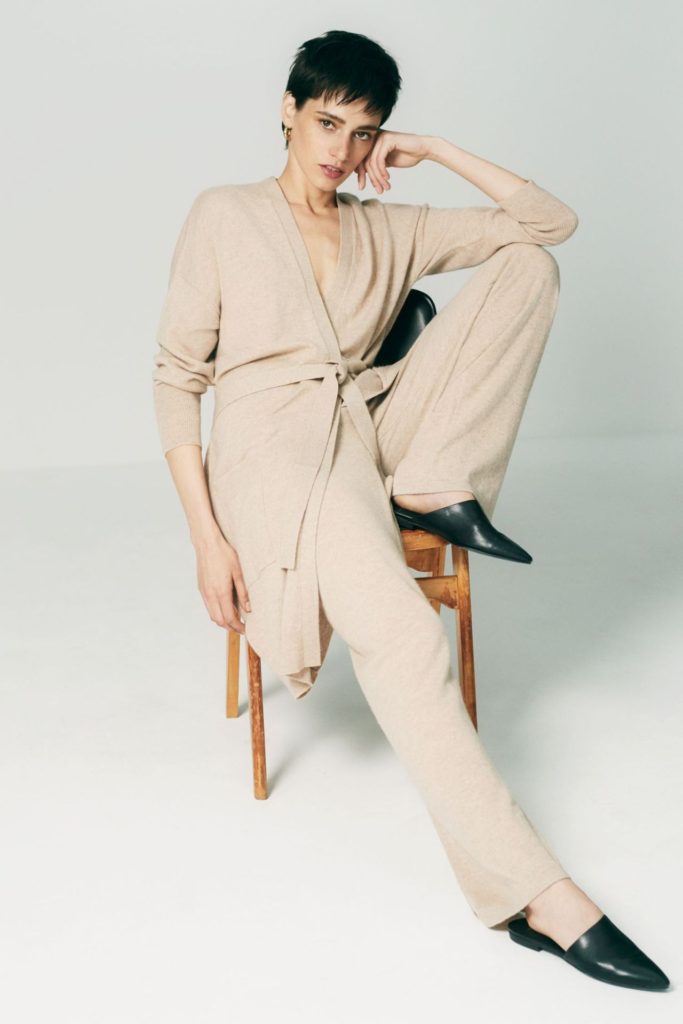 Chinti & Parker Cashmere Long Line Cardigan - Oatmeal - Image 3