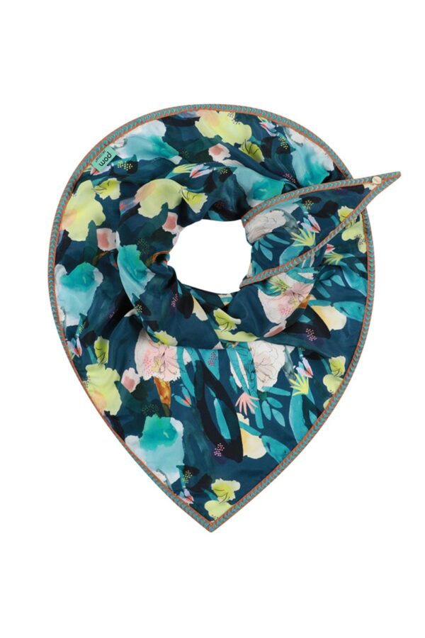POM Amsterdam SP6142 Shawl - Flower Play Indigo