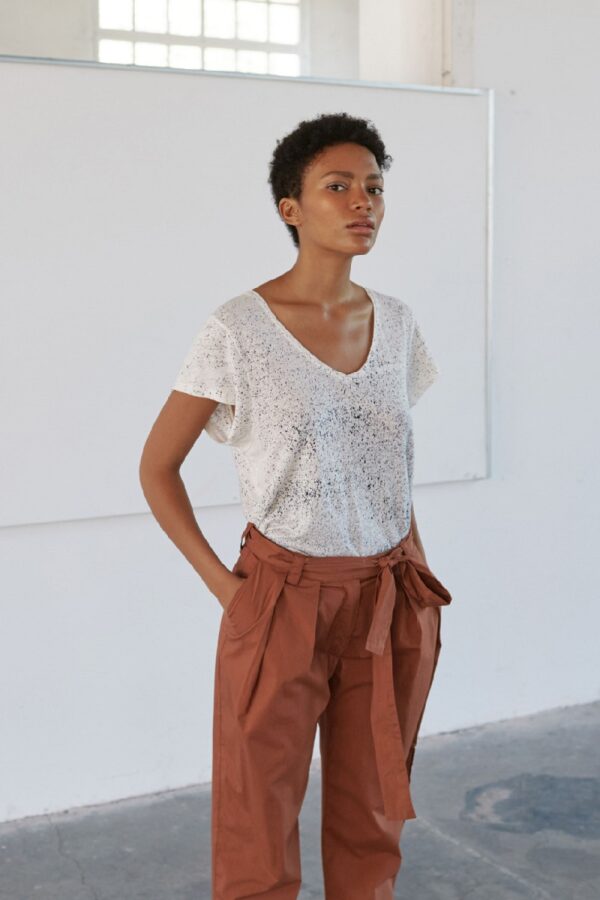 Sita Murt 105802 Linen T Shirt - Cream / Black - Image 3