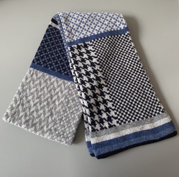 Robert Mackie Glenfinnan Scarf - Blue / Grey Houndstooth