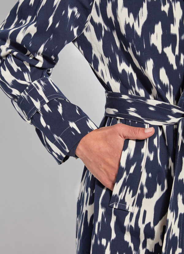 Lyssé Ava Trench Coat - Painted Spots with Cream Piping - Image 6