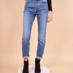stick-and-ribbon-nottingham-nagev-olivia-mom-jean-medium-dirty