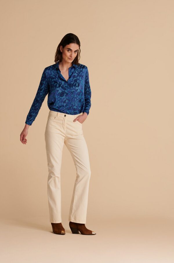 POM Amsterdam SP6676 Blouse - Mila Kisses Silhouette Blue - Image 5