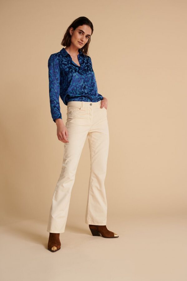 POM Amsterdam SP6676 Blouse - Mila Kisses Silhouette Blue - Image 3