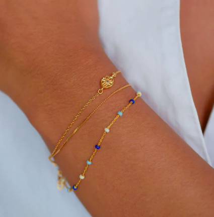 enamel-copenhagen-naomi-bracelet-gold-stick-and-ribbon-nottingham