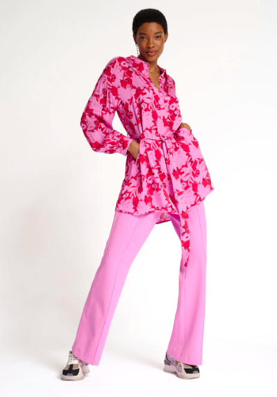 pom-amsterdam-sp7048-blouse-flowers-hot-pinks-stick-and-ribbon-nottingham