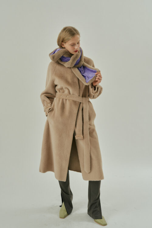 Molliolli Vella Faux Fur Trench Coat – Beige