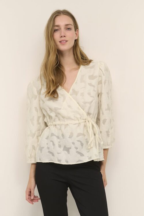 Kaffe KArina Wrap Blouse – Sand