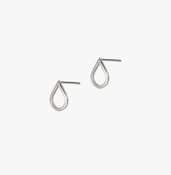 matthew-calvin-mini-point-studs-silver-stick-and-ribbon-nottingham