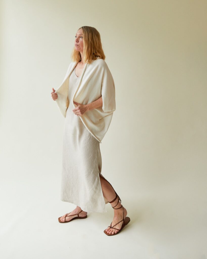 chalk-sam-shawl-cream-stick-and-ribbon-nottingham