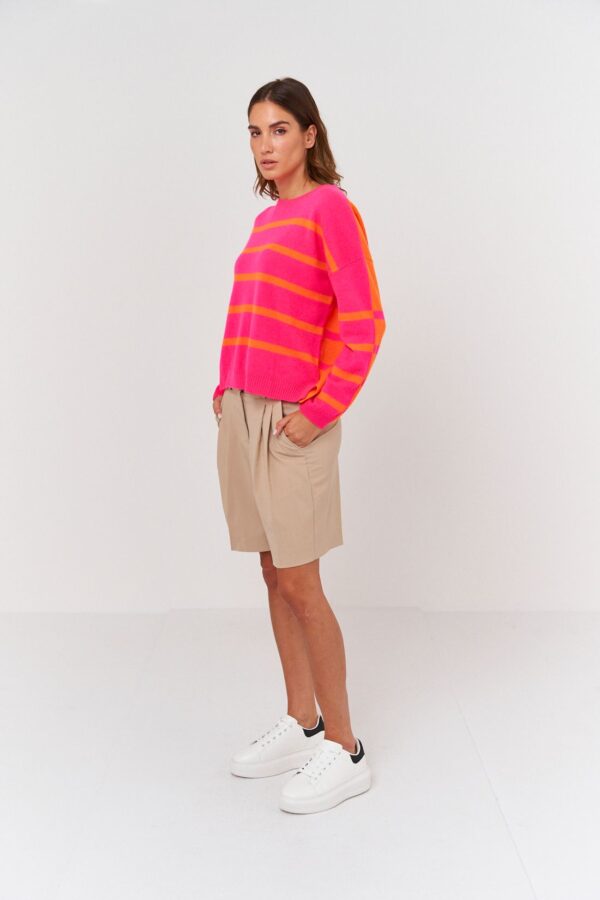 brodie-cashmere-two-tone-boxy-stripe-pink-stick-and-ribbon-nottingham