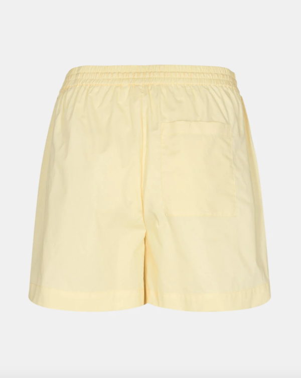 sofie-schnoor-relaxed-short-light-yellow-stick-and-ribbon-nottingham