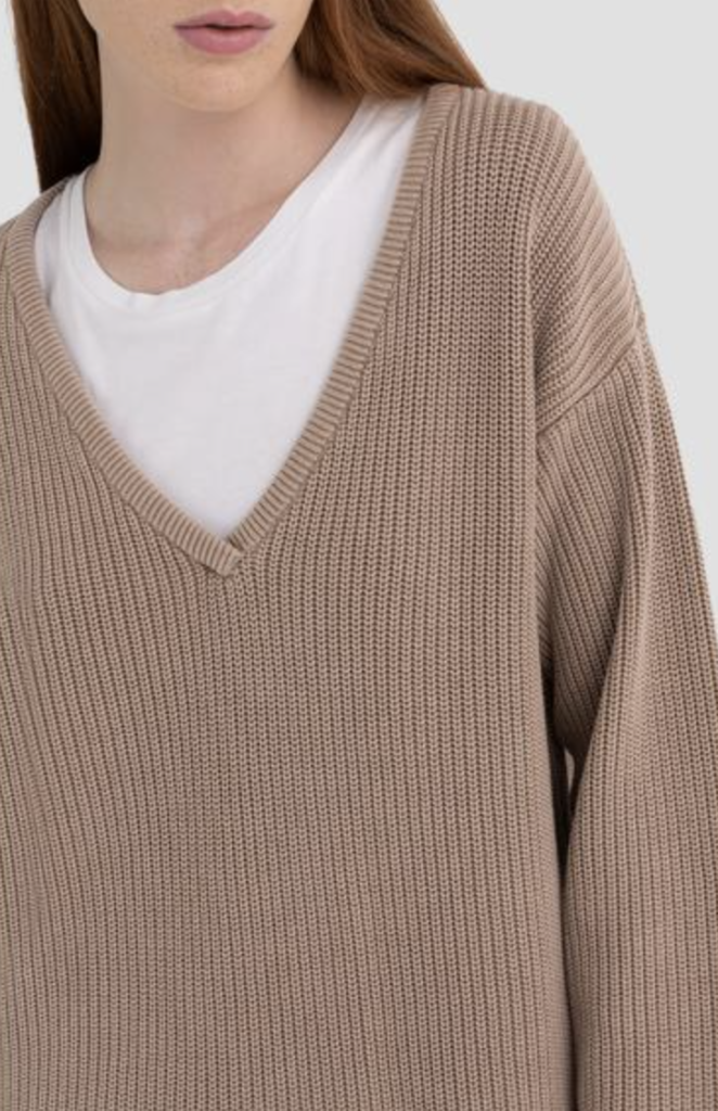 replay-v-neck-sweater-desert-stick-and-ribbon-nottingham