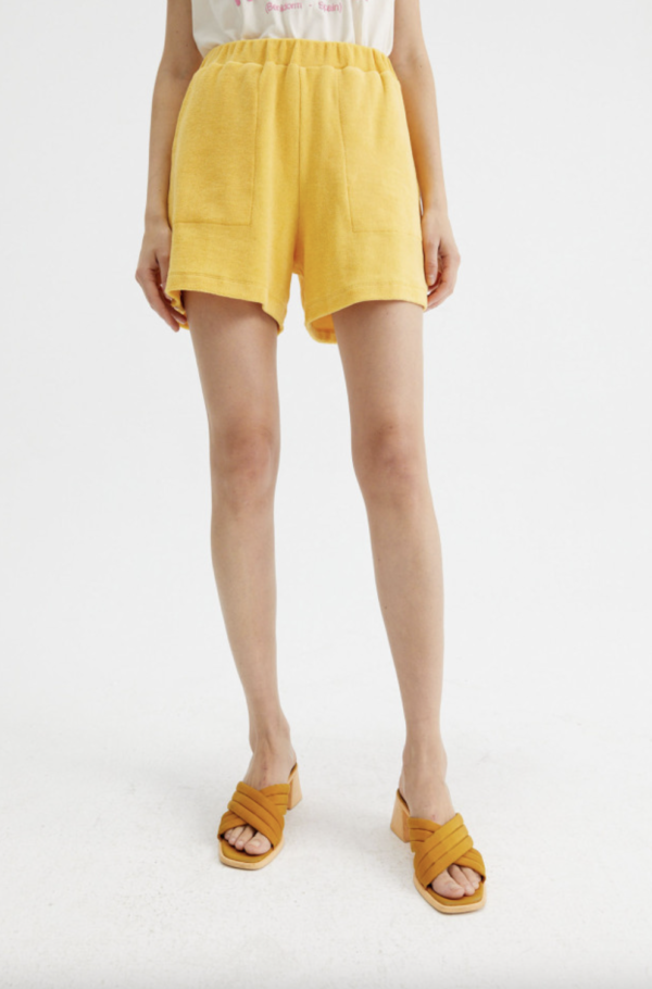 compania-fantastica-shorts-yellow-stick-and-ribbon-nottingham