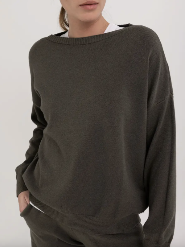 replay-oversized-crewneck-sweater-army-green-stick-and-ribbon-nottingham