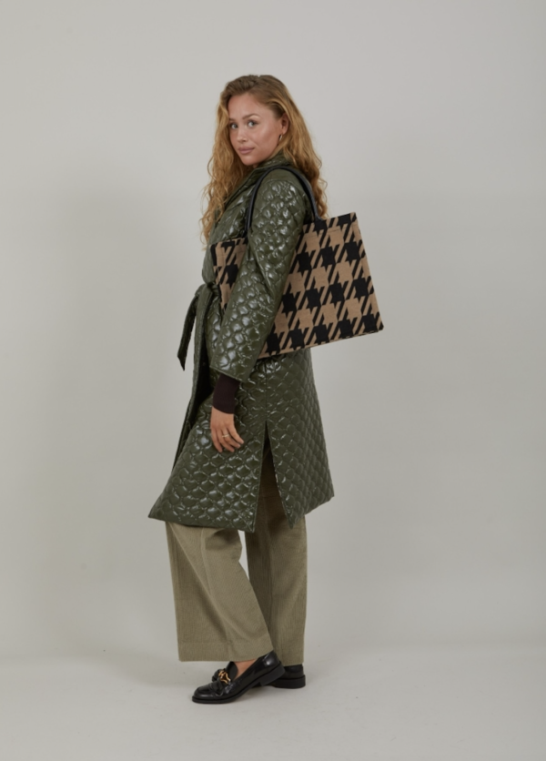 coster-copenhagen-bag-houndstooth-stick-and-ribbon-nottingham