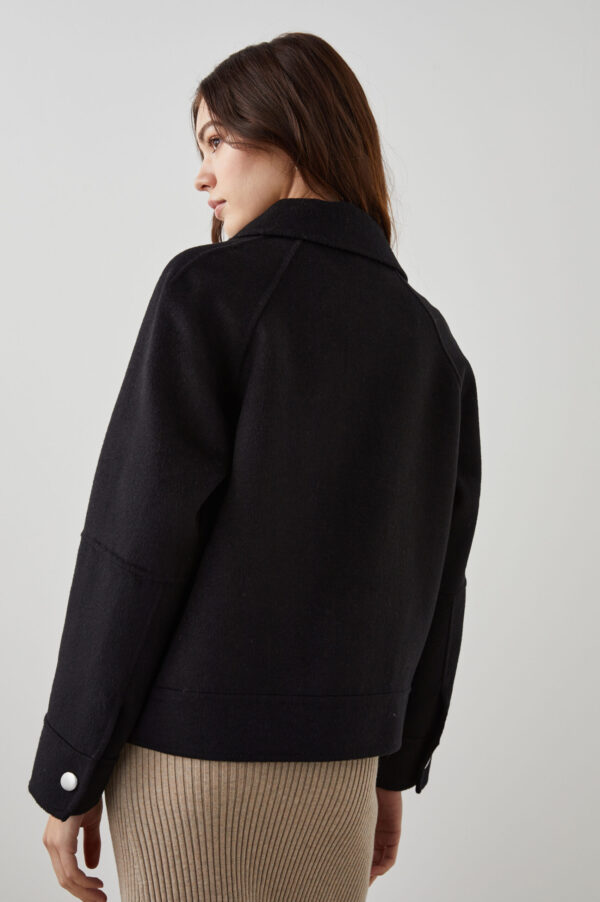 rails-cheyenne-black-stick-and-ribbon-nottingham
