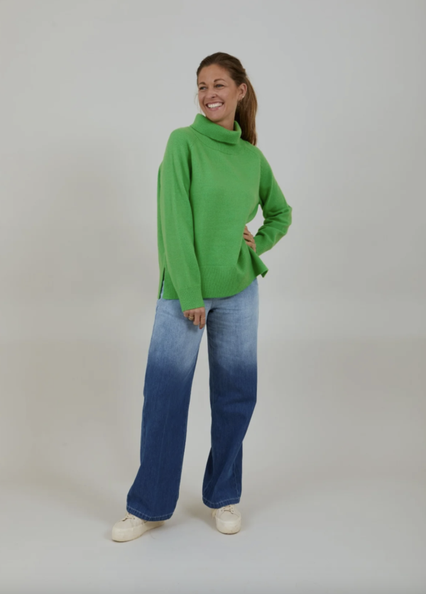 coster-copenhagen-sweater-forest-green-stick-and-ribbon-nottingham
