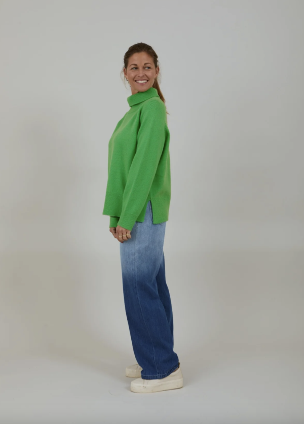 coster-copenhagen-sweater-forest-green-stick-and-ribbon-nottingham