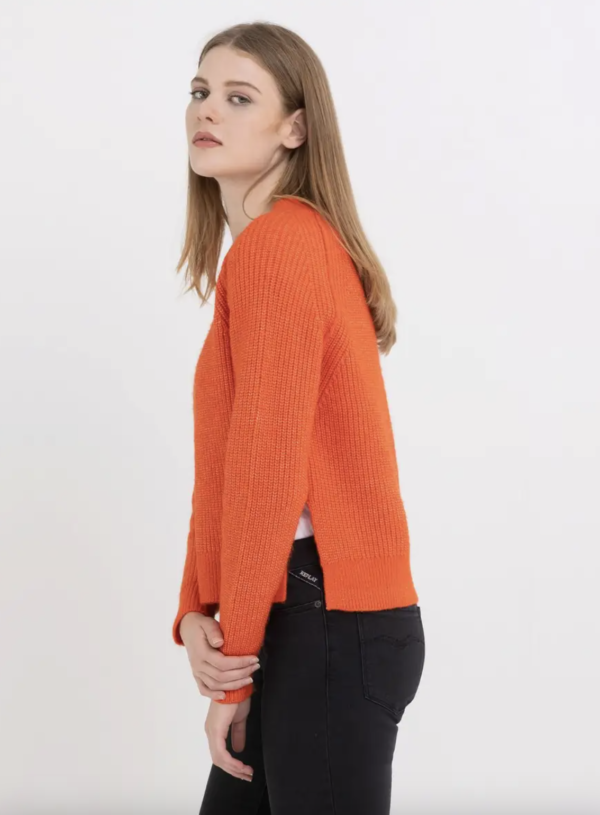 replay-sweater-spicy-orange-stick-and-ribbon-nottingham
