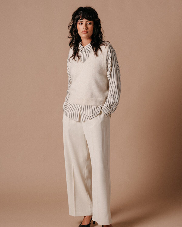 grace-and-mila-land-vest-ecru-stick-and-ribbon-nottingham