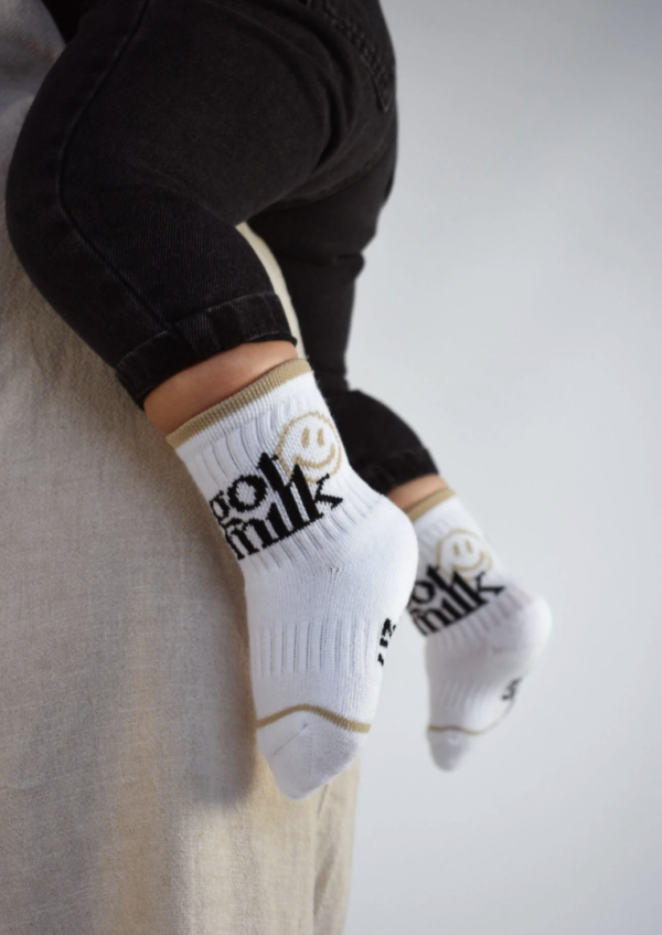 soxygen-got-milk-baby-socks-stick-and-ribbon-nottingham