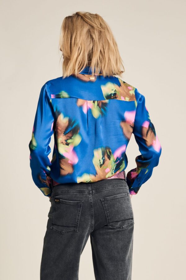pom-amsterdam-sp7928-blouse-mila-satin-butterfly-blue-stick-and-ribbon-nottingham
