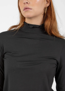 coster-copenhagen-cc-heart-sofia-black-stick-and-ribbon-nottingham