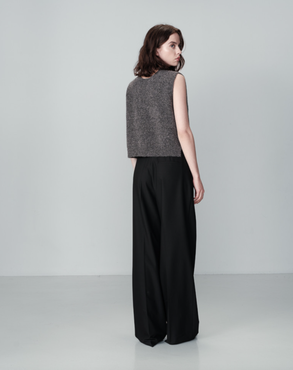 grace-and-mila-nars-anthracite-stick-and-ribbon-nottingham