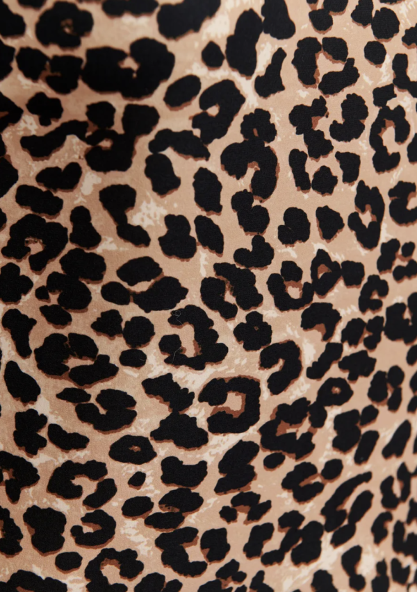 essentiel-antwerp-going-leopard-g1bl-stick-and-ribbon-nottingham